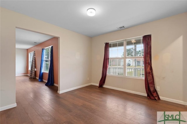 133 Berwick Lakes Blvd, Pooler, GA 31322 - spare room featuring wood-type flooring and baseboards