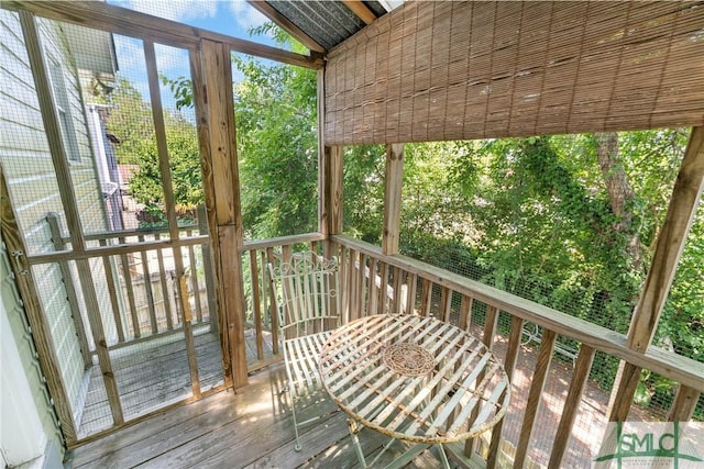 524 Nicoll St, Savannah, GA 31401 - view of wooden deck