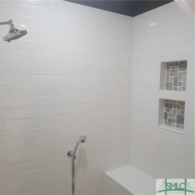 26 Cason Dr, Pembroke, GA 31321 - full bath with tiled shower