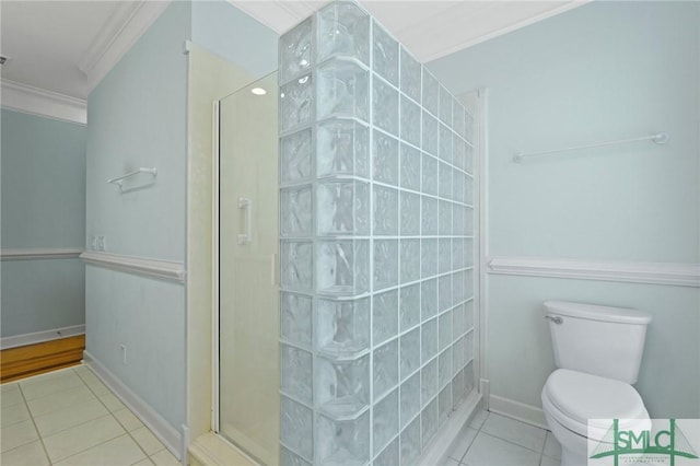 15 Teresa Ln, Tybee Island, GA 31328 - full bathroom featuring crown molding, tile patterned floors, a tile shower, and toilet