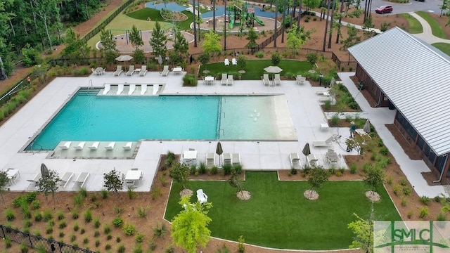 710 Longleaf Dr, Richmond Hill, GA 31324 - aerial view of a pool