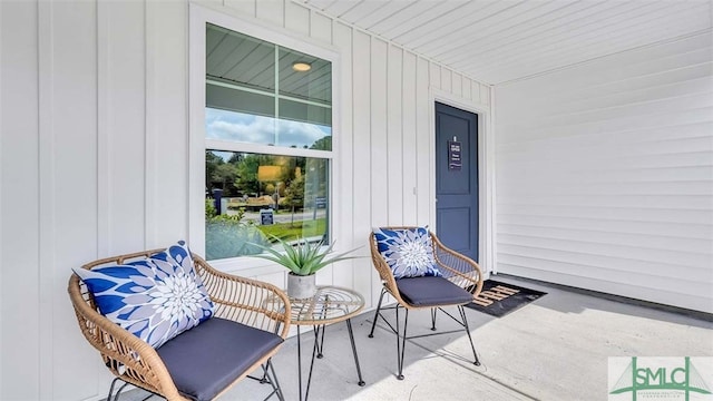 view of patio / terrace featuring covered porch