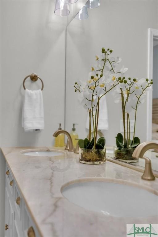 144 Royal Ln, Pooler, GA 31322 - bathroom featuring vanity