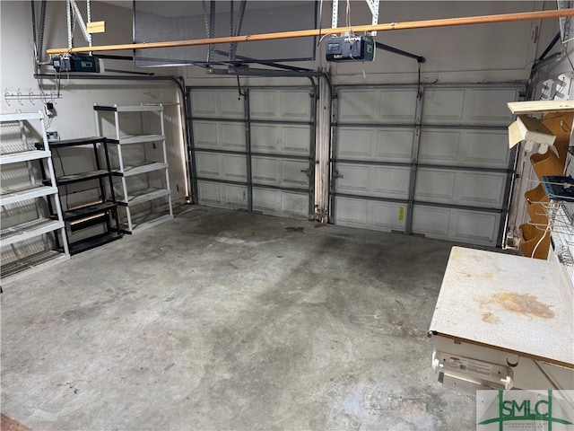 105 Crooked Wood Ln, Savannah, GA 31406 - garage with a garage door opener