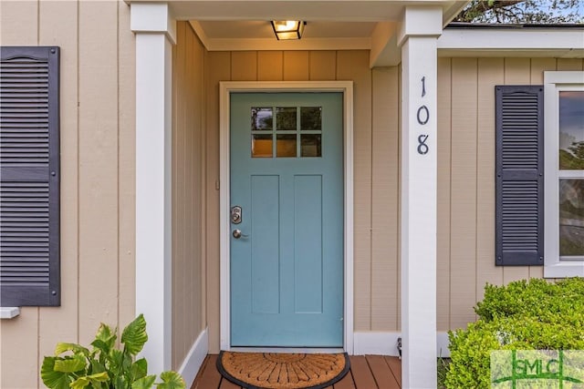 108 Gilliam Ave, Savannah, GA 31406 - view of exterior entry featuring board and batten siding