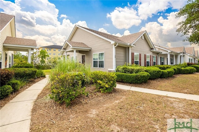 38 Travertine Cir, Savannah, GA 31419 - view of side of property with roof with shingles