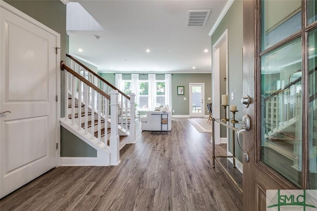 117 Canter Ct, Savannah, GA 31406 - foyer featuring crown molding, wood finished floors, baseboards, stairs, and recessed lighting