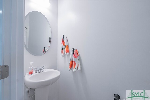 128 Greenbriar Dr, Guyton, GA 31312 - bathroom with a sink