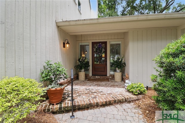 view of property entrance