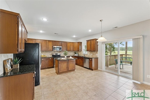 220 Mosswood Dr, Savannah, GA 31405 - photo 10