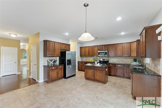 220 Mosswood Dr, Savannah, GA 31405 - photo 11