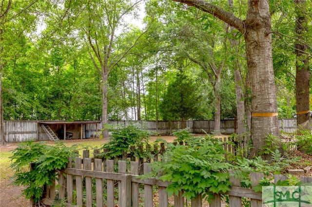 330 Central Ave, Guyton, GA 31312 - view of fenced backyard