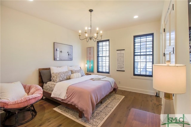 456 Port St, Savannah, GA 31401 - bedroom featuring a chandelier, dark wood finished floors, baseboards, and recessed lighting