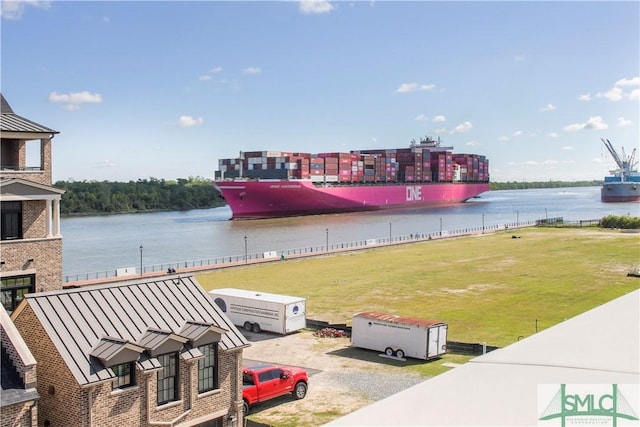 456 Port St, Savannah, GA 31401 - exterior space featuring a water view