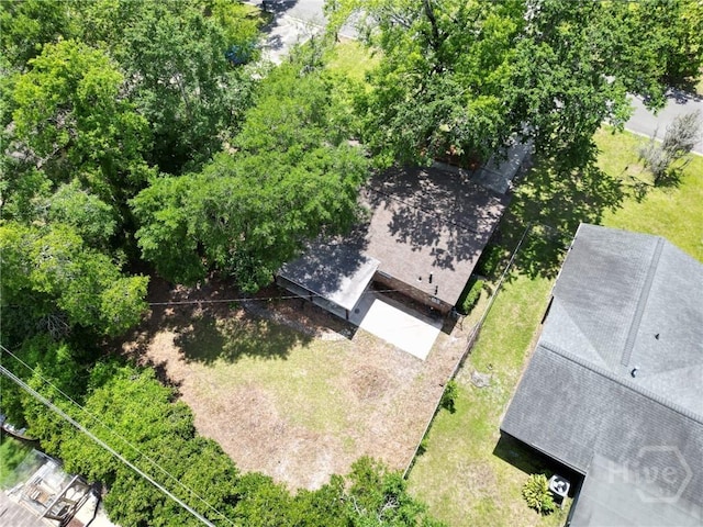 aerial view of property and surrounding area