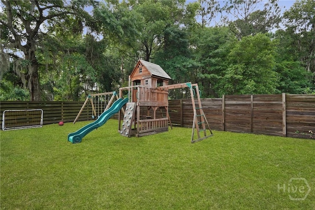 1405 Desert Storm Dr, Hinesville, GA 31313 - view of play area