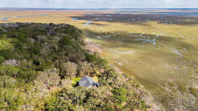 aerial view of property and surrounding area