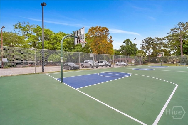 2 S Millward Rd, Savannah, GA 31410 - view of basketball court with fence and community basketball court