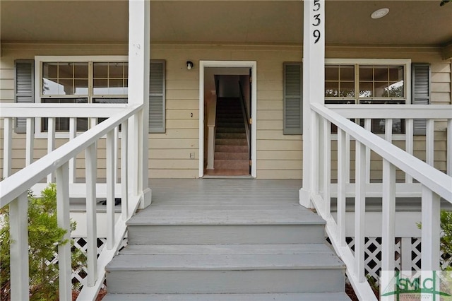 539 Pointe S Dr, Savannah, GA 31410 - property entrance featuring a porch