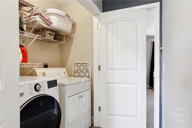 25 Fiore Dr, Savannah, GA 31419 - clothes washing area with washer and dryer and carpet