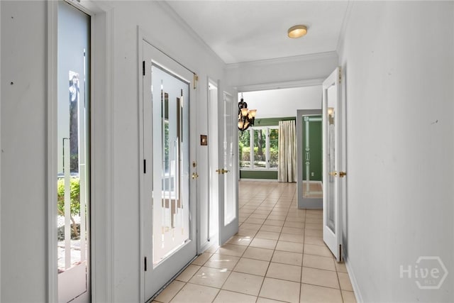 2402 Easy St, Savannah, GA 31406 - entryway with light tile patterned floors and ornamental molding