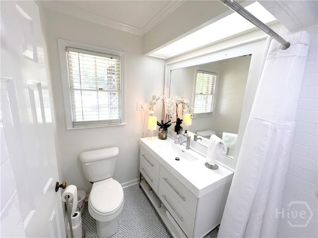 2014 Colonial Dr, Savannah, GA 31406 - full bathroom featuring toilet, ornamental molding, vanity, and a shower with curtain