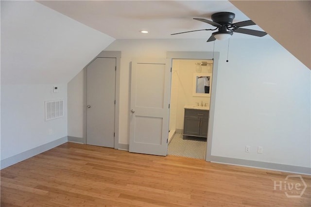 514-516 E Hall St, Savannah, GA 31401 - bonus room with a ceiling fan, light wood finished floors, a sink, baseboards, and vaulted ceiling