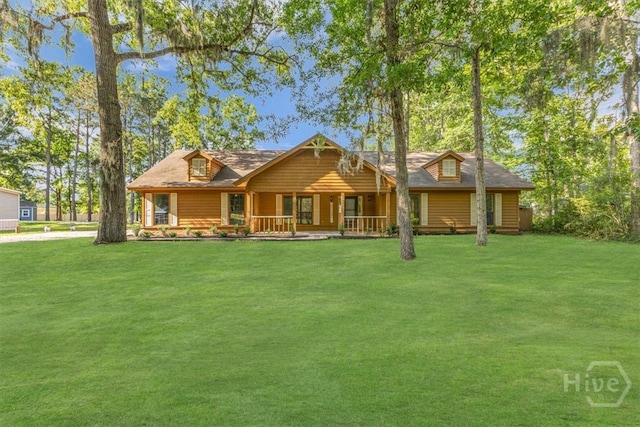 view of front of home featuring a porch and a front yard