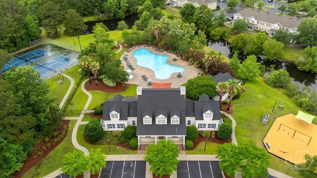 bird's eye view of a pool