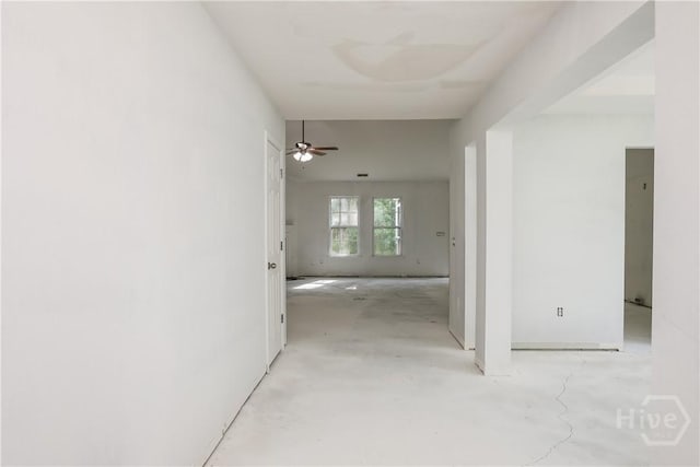 5 Hamilton Grove Dr, Pooler, GA 31322 - hall with concrete flooring