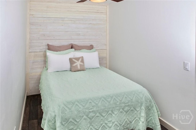 1217 Bay St Unit 131A, Tybee Island, GA 31328 - bedroom with a ceiling fan
