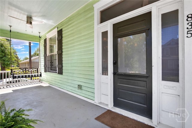 835 E Duffy St, Savannah, GA 31401 - doorway to property featuring covered porch and a ceiling fan