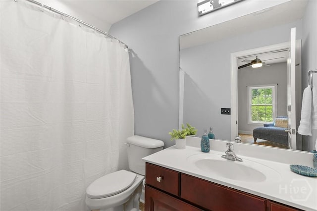 2 Misty Marsh Ct, Savannah, GA 31419 - full bath with toilet, vanity, ensuite bath, and a ceiling fan