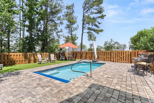 2 Misty Marsh Ct, Savannah, GA 31419 - view of swimming pool with a patio, a fenced backyard, and outdoor dining space