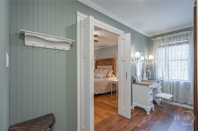 116 Deerfield Dr, Springfield, GA 31329 - bathroom featuring wood finished floors, ornamental molding, and connected bathroom