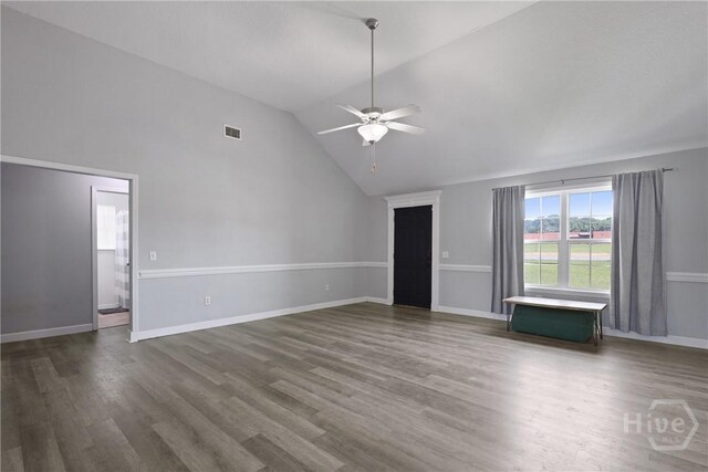 413 E Banks St, Glennville, GA 30427
