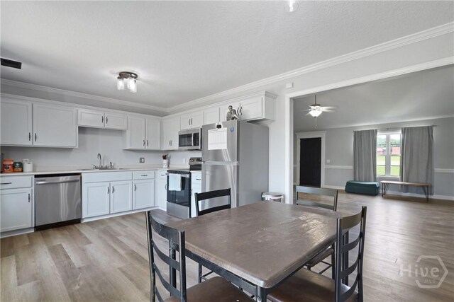 413 E Banks St, Glennville, GA 30427