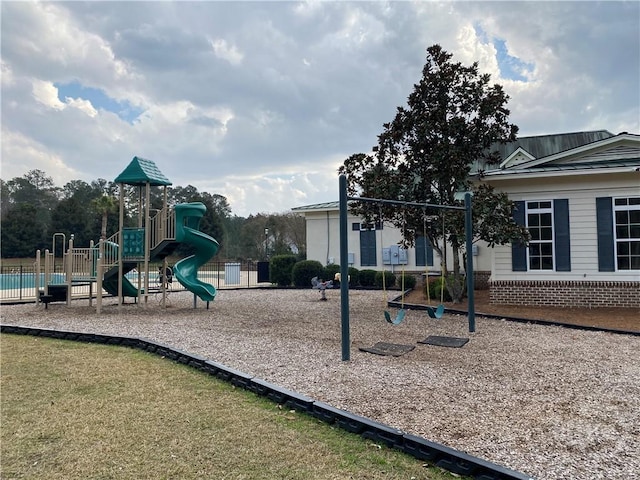 135 Como Dr, Pooler, GA 31322 - community play area featuring fence