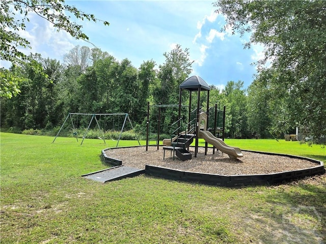 6 Sagefield Dr, Ellabell, GA 31308 - community jungle gym with a lawn