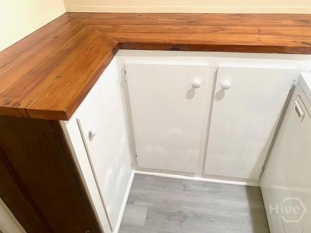 2006 Cokesbury Dr, Savannah, GA 31406 - detailed view of wood finished floors