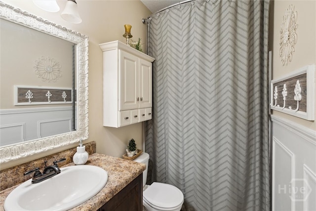 110 Vintage Dr, Guyton, GA 31312 - full bath with toilet, vanity, and a shower with curtain
