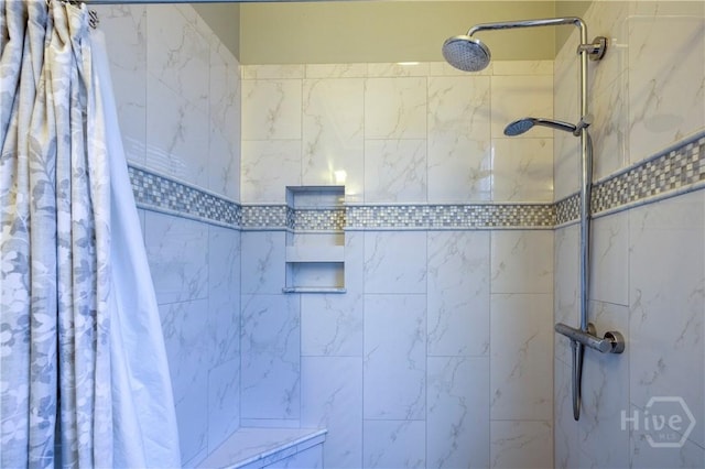 120 Brady St, Savannah, GA 31401 - bathroom with tiled shower