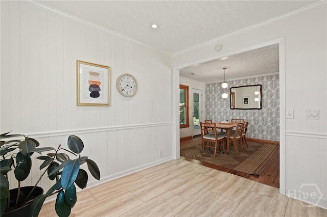 355 Riverview Dr, Savannah, GA 31404 - dining area featuring ornamental molding and wood finished floors