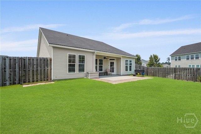 2 Chimney Ct, Savannah, GA 31407 - rear view of property with a ceiling fan and a patio