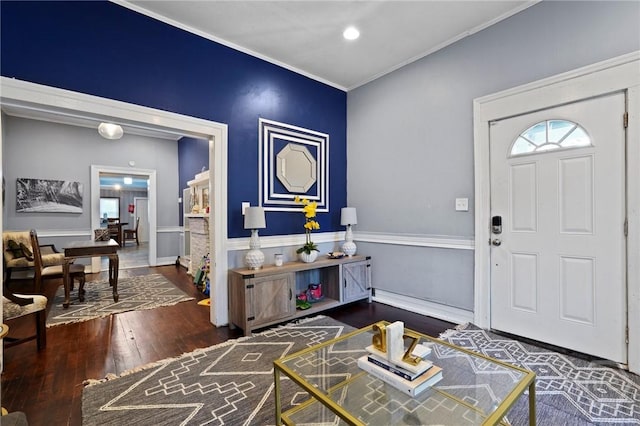 514 W 38th St, Savannah, GA 31415 - foyer featuring wood-type flooring, crown molding, wainscoting, and recessed lighting