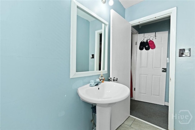 514 W 38th St, Savannah, GA 31415 - view of bathroom