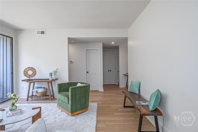 66 Dame Kathryn Dr, Savannah, GA 31411 - living room featuring light wood-style flooring, baseboards, and recessed lighting