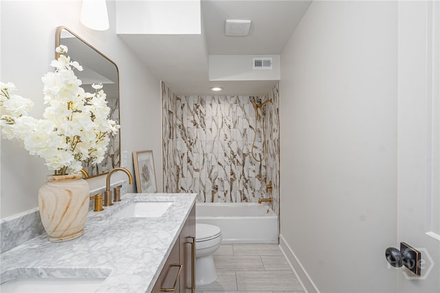 66 Dame Kathryn Dr, Savannah, GA 31411 - full bathroom with double vanity, toilet, shower / tub combination, recessed lighting, and baseboards