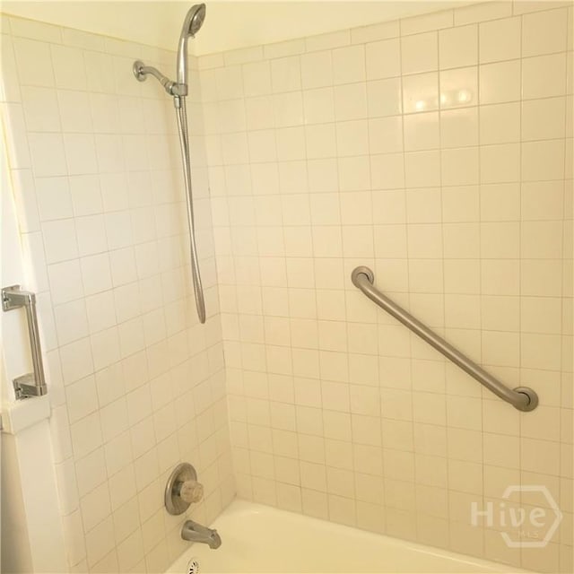 1214 Delesseps Ave, Savannah, GA 31404 - full bathroom featuring tub / shower combination