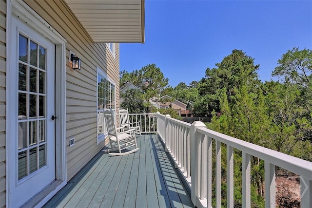 98 Picket Row, Savannah, GA 31410 - view of wooden deck